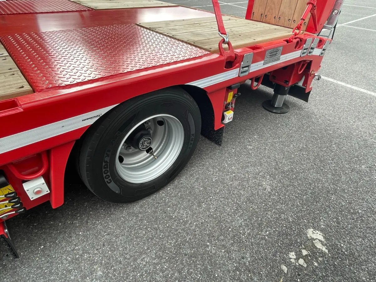 NEW FAYMONVILLE 9ft WIDE EXTENDABLE LOW LOADER - Image 2