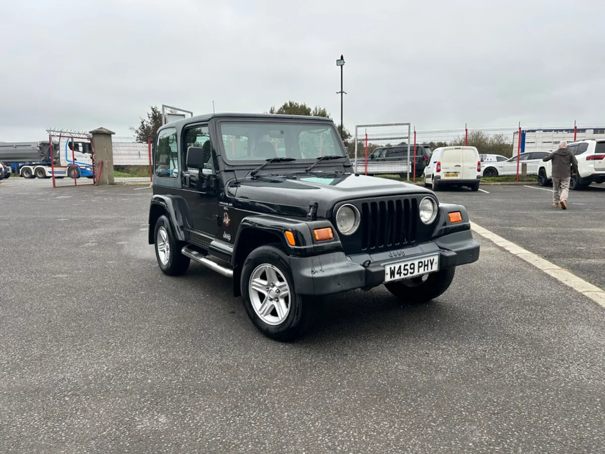 Jeep Wrangler Sahara V6 Auto - Image 1