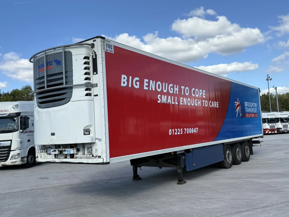 2015 SCHMITZ MEAT RAILER - Image 3