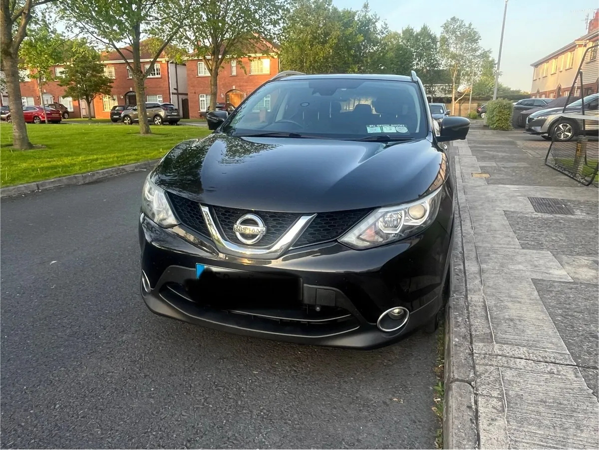 Nissan Qashqai 2015 - Image 2