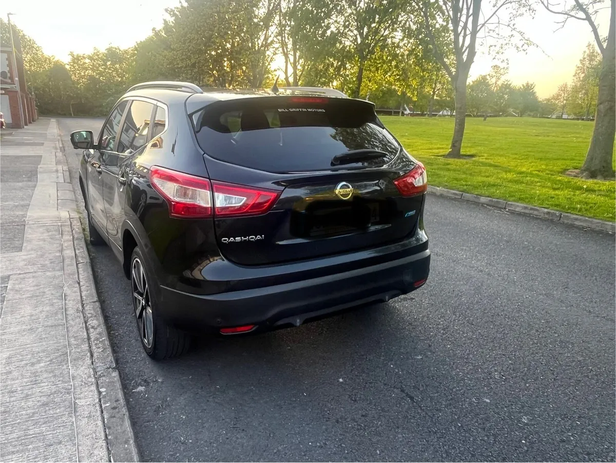Nissan Qashqai 2015 - Image 4