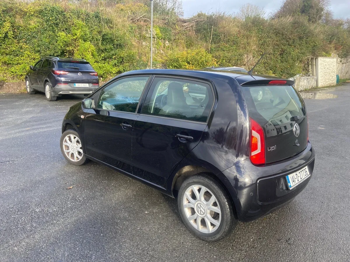 Volkswagen up! 2014 - Image 2