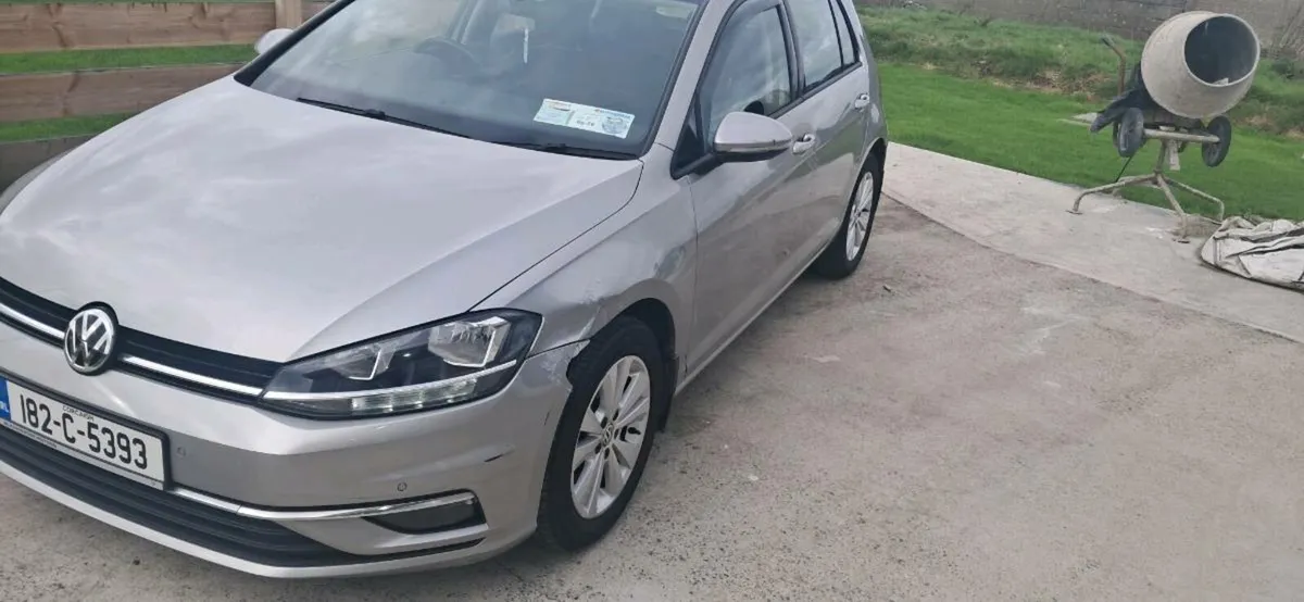 2018 VW GOLF 1.6TDI DSG LOW KMS - Image 3
