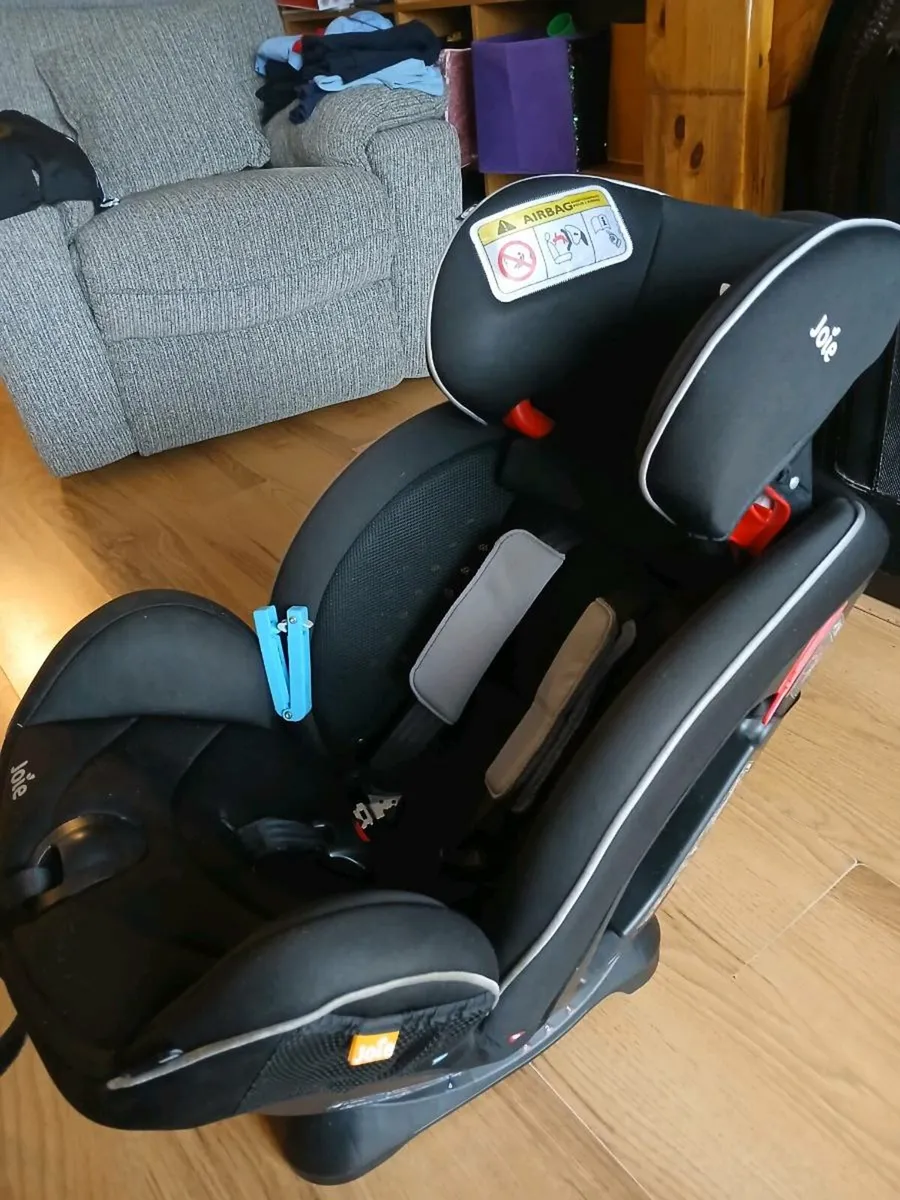 Joie Toddler Car Seat - Image 3