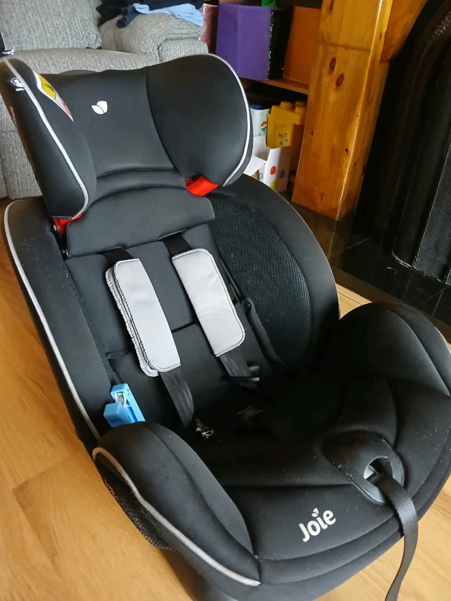 Joie Toddler Car Seat - Image 4