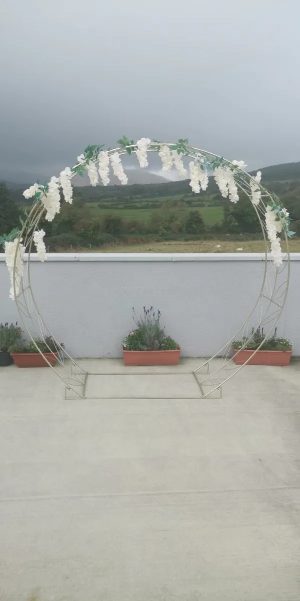 Wedding Arch - Image 3