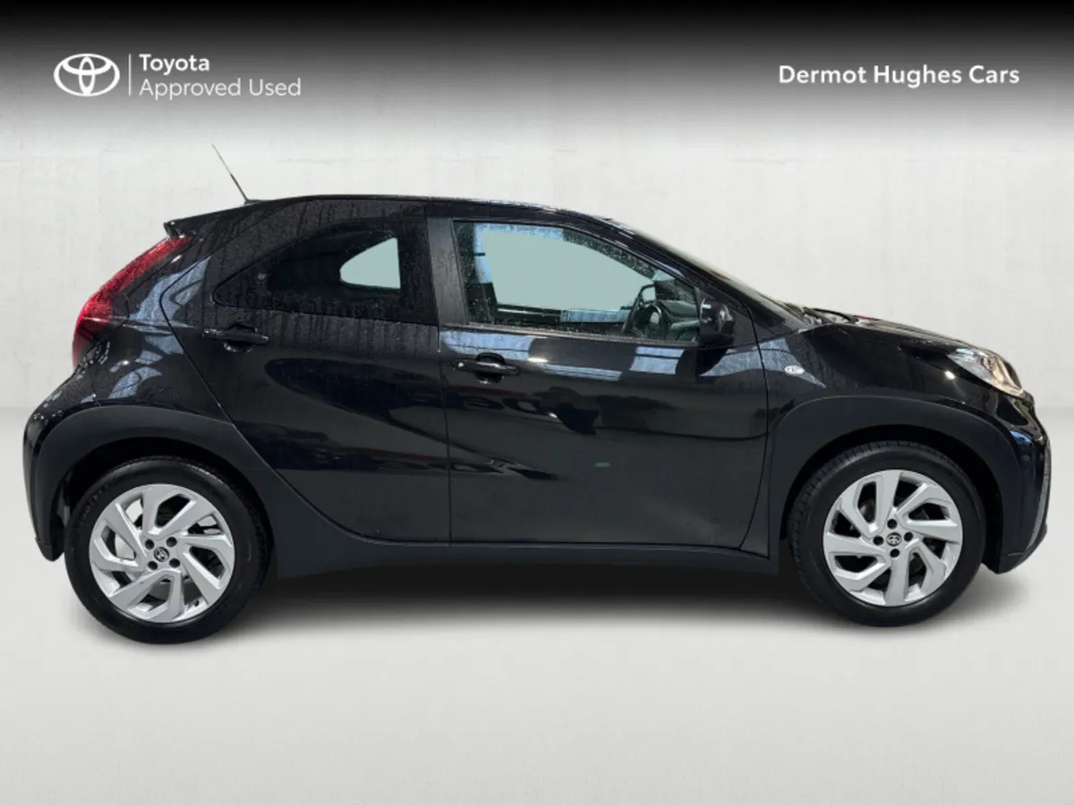 Toyota Aygo X 1.0 PULSE - Image 3