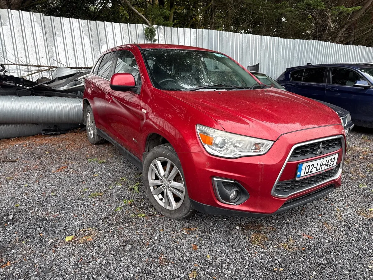 Mitsubishi Asx 2013 diesel 4x4 for parts - Image 1
