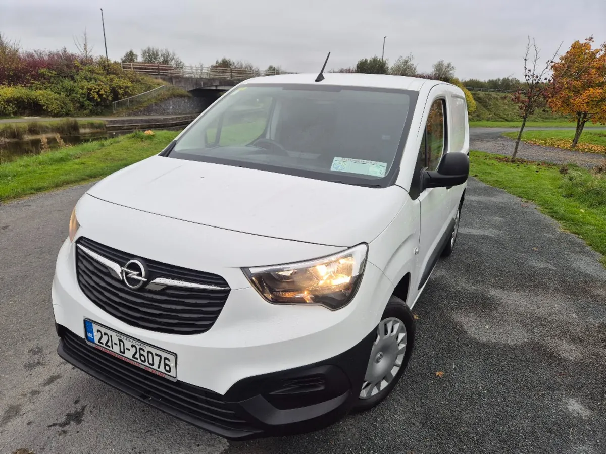 Opel Combo L1H1-1.5 100PS DIESEL 6SPEED - Image 1