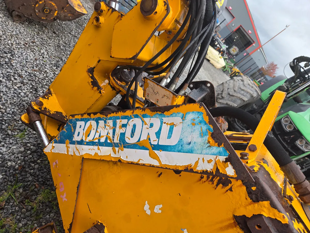 Farm machinery - Image 1