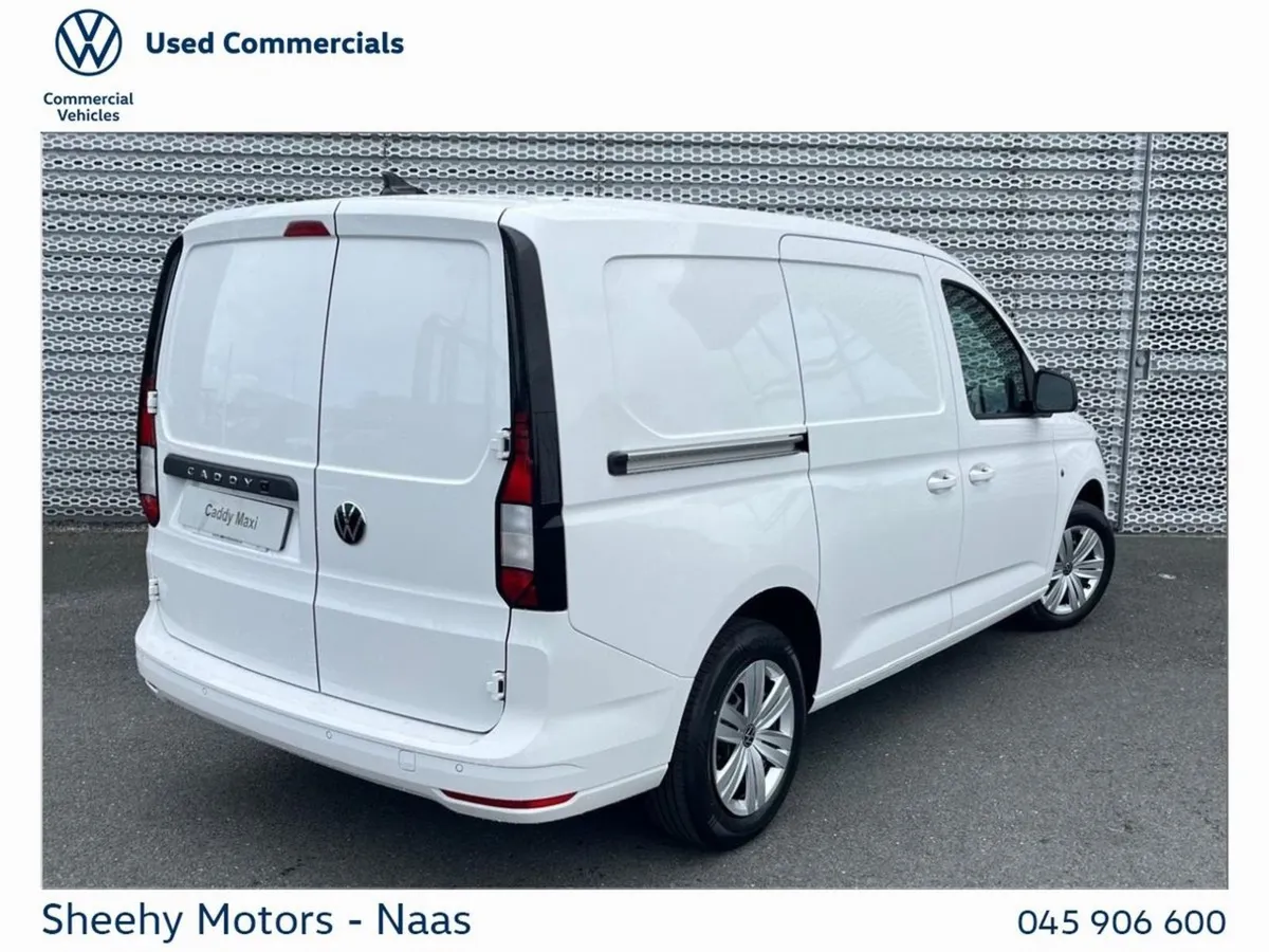 Volkswagen Caddy Maxi Maxi Business 102HP M6F - Image 3