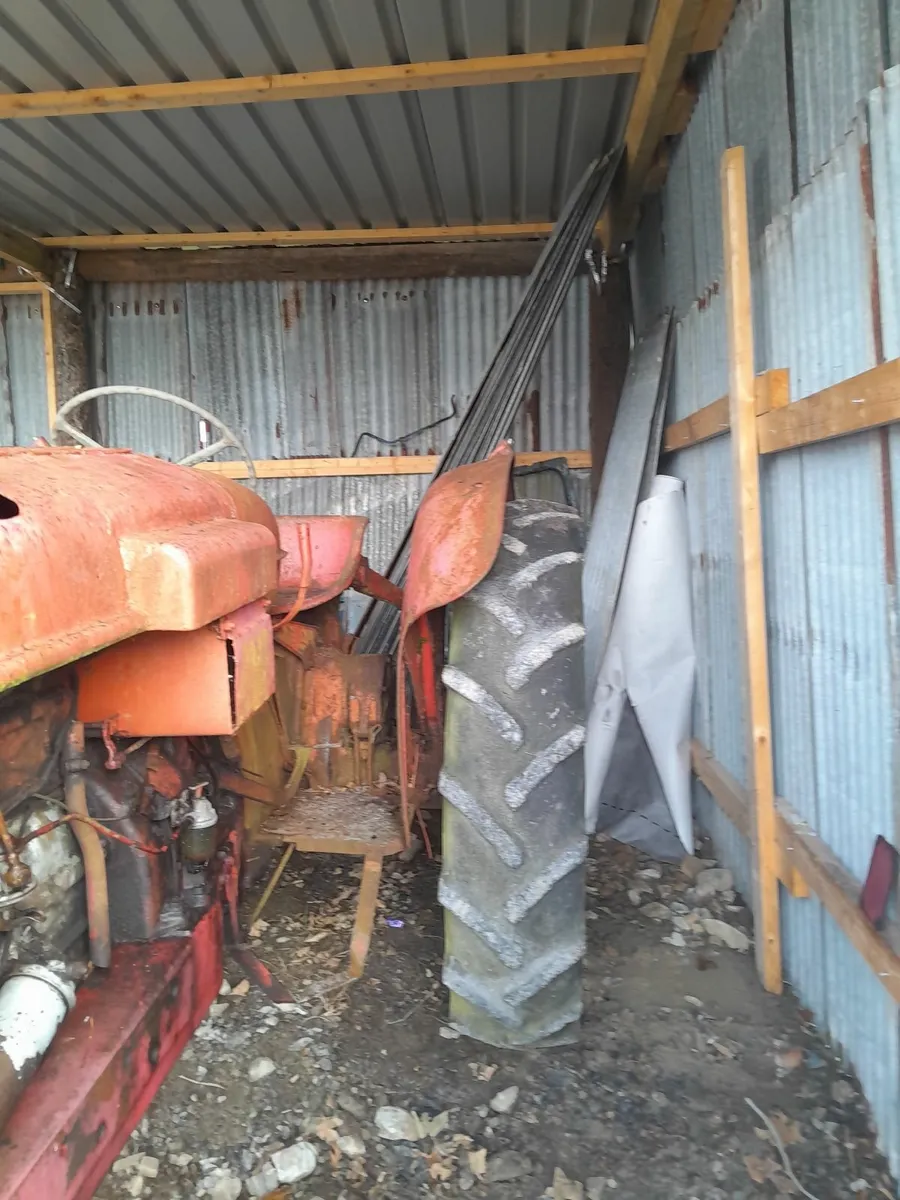 Vintage tractor - Image 1