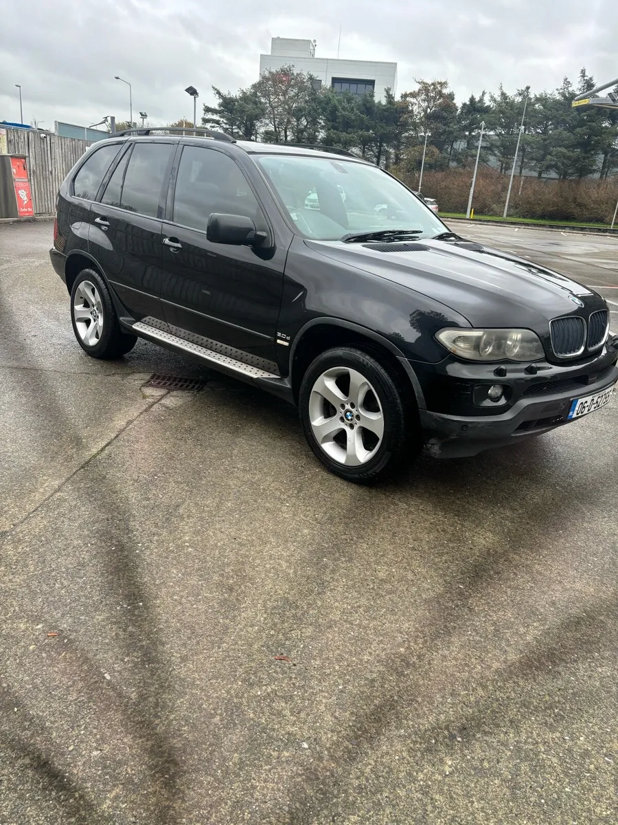 BMW x5 - Image 1