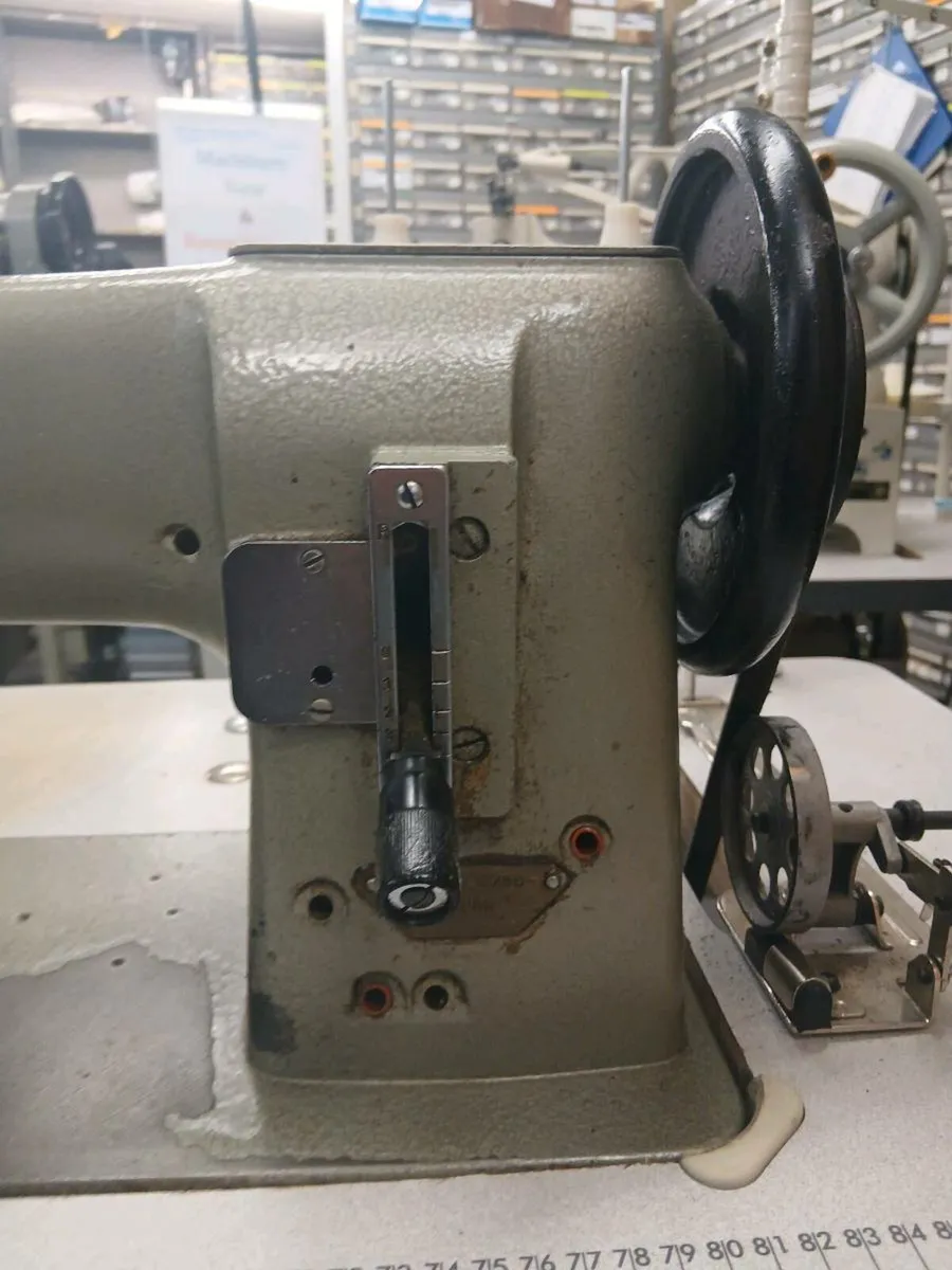 Walking foot sewing machine - Image 3