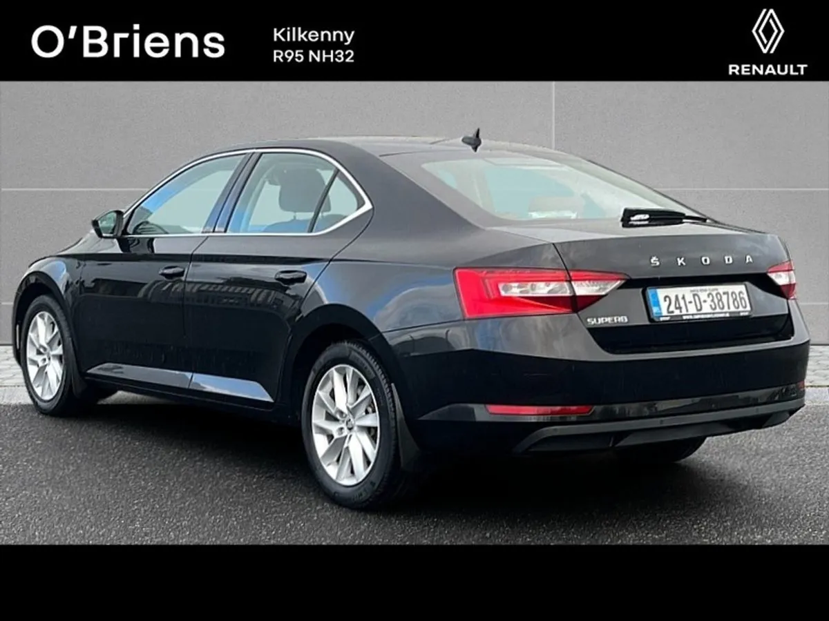 Skoda Superb  automatic (dsg)  Ambition 2.0 TDI 1 - Image 4