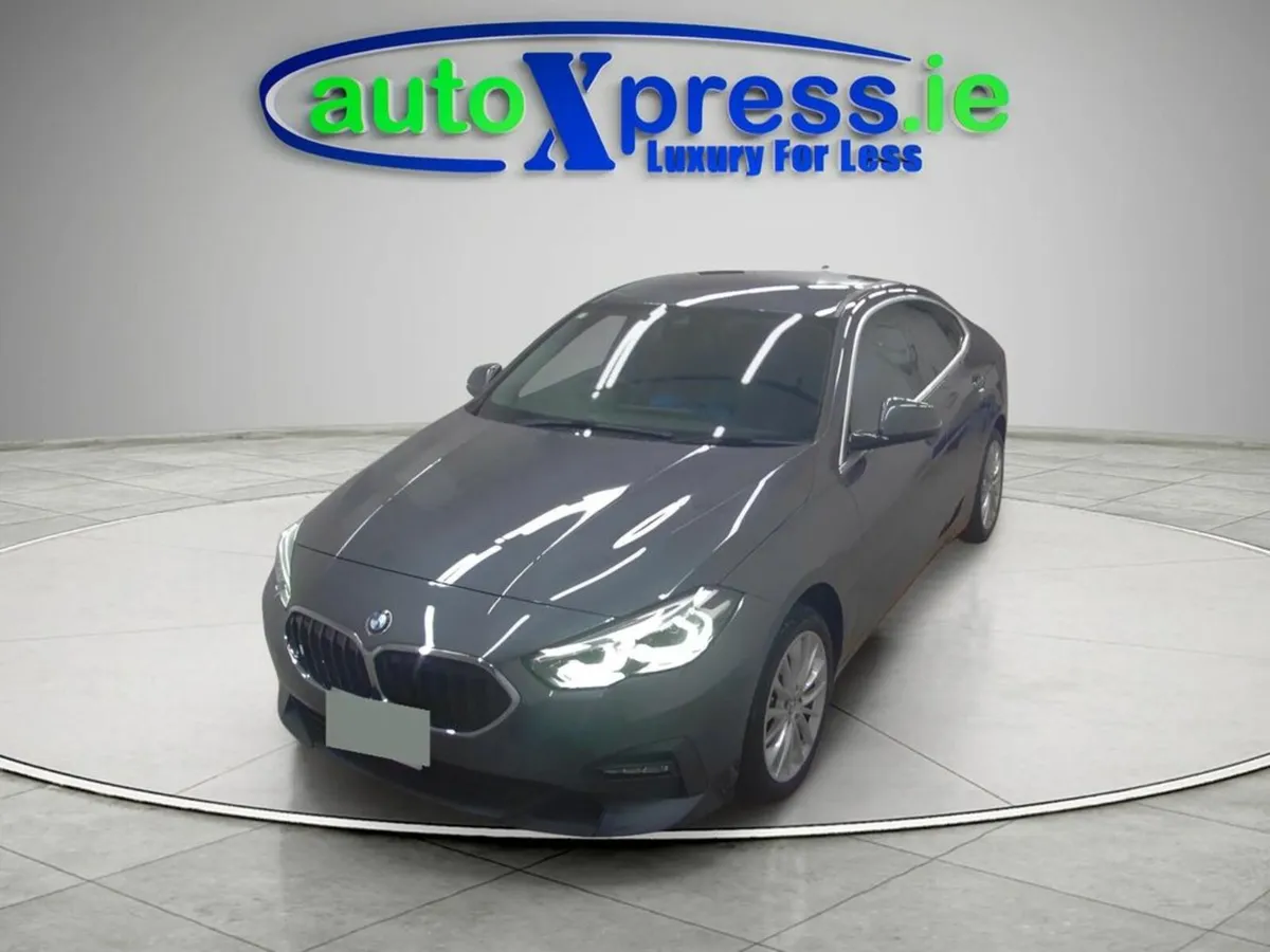 BMW 2-Series GRAN COUPE PLAY EDITION reverse camer - Image 3