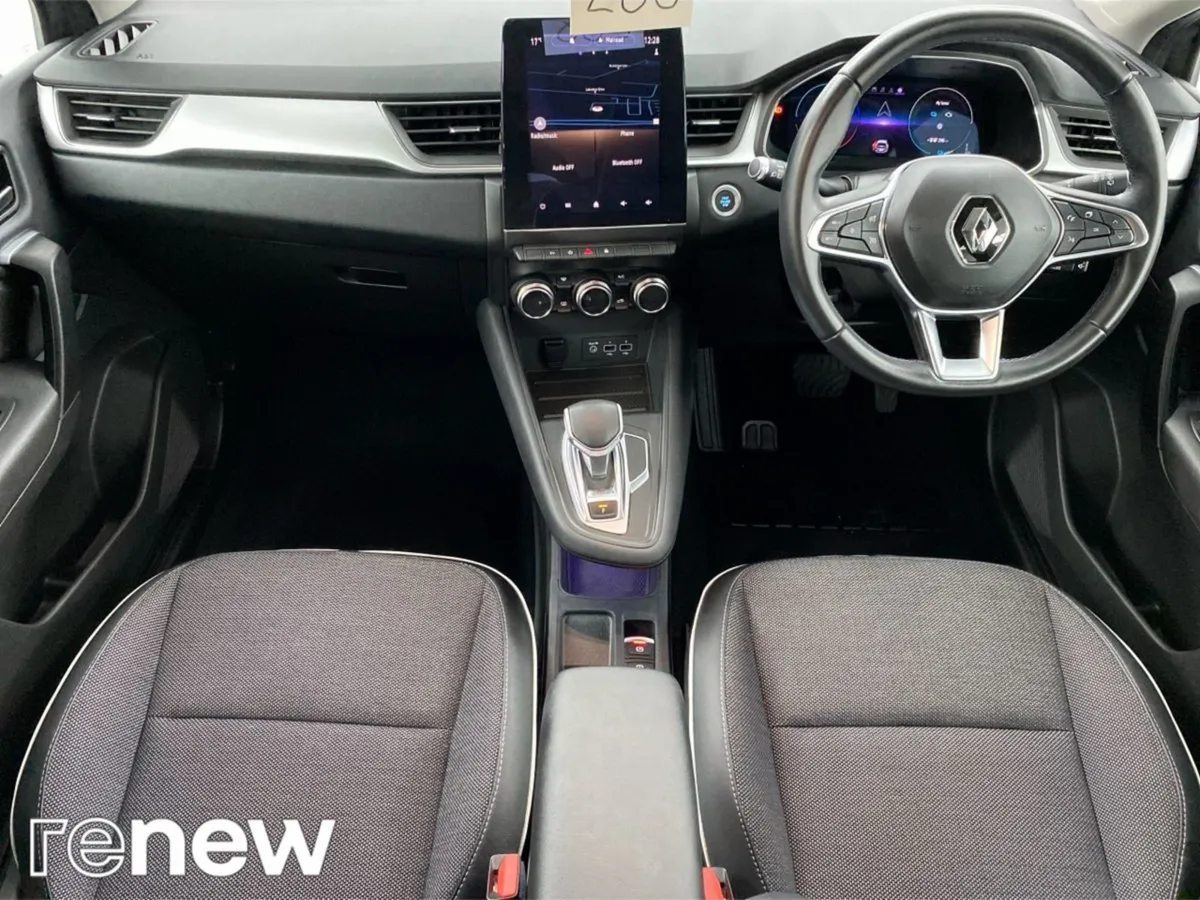 Renault Captur E-tech Plug-in 160 Auto S-edition - Image 4