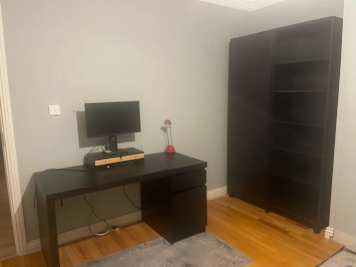 Storage unit & Desk - Image 3