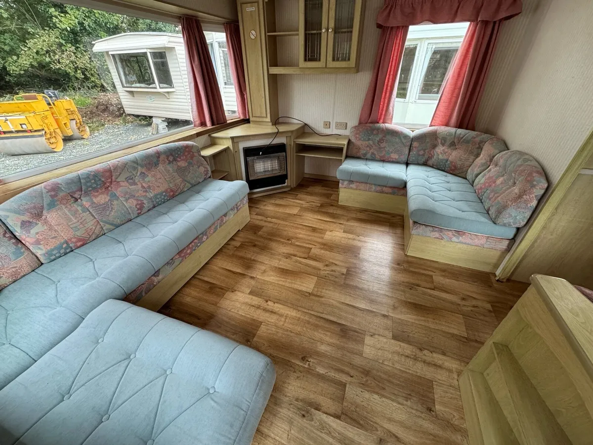 Mobile Home - Image 2