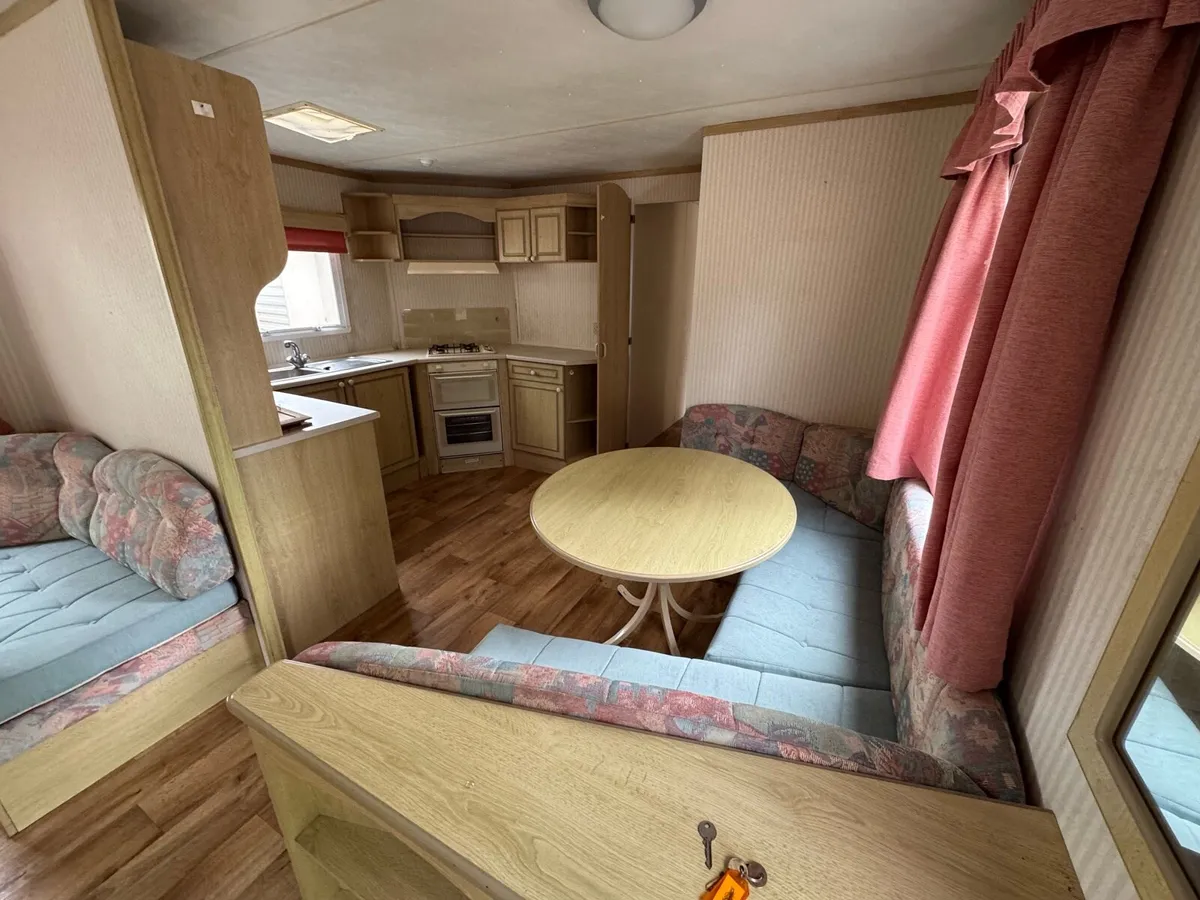 Mobile Home - Image 3