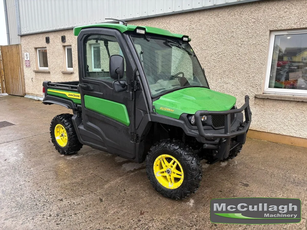 2022 John Deere 865R R-Series Gator - Image 1