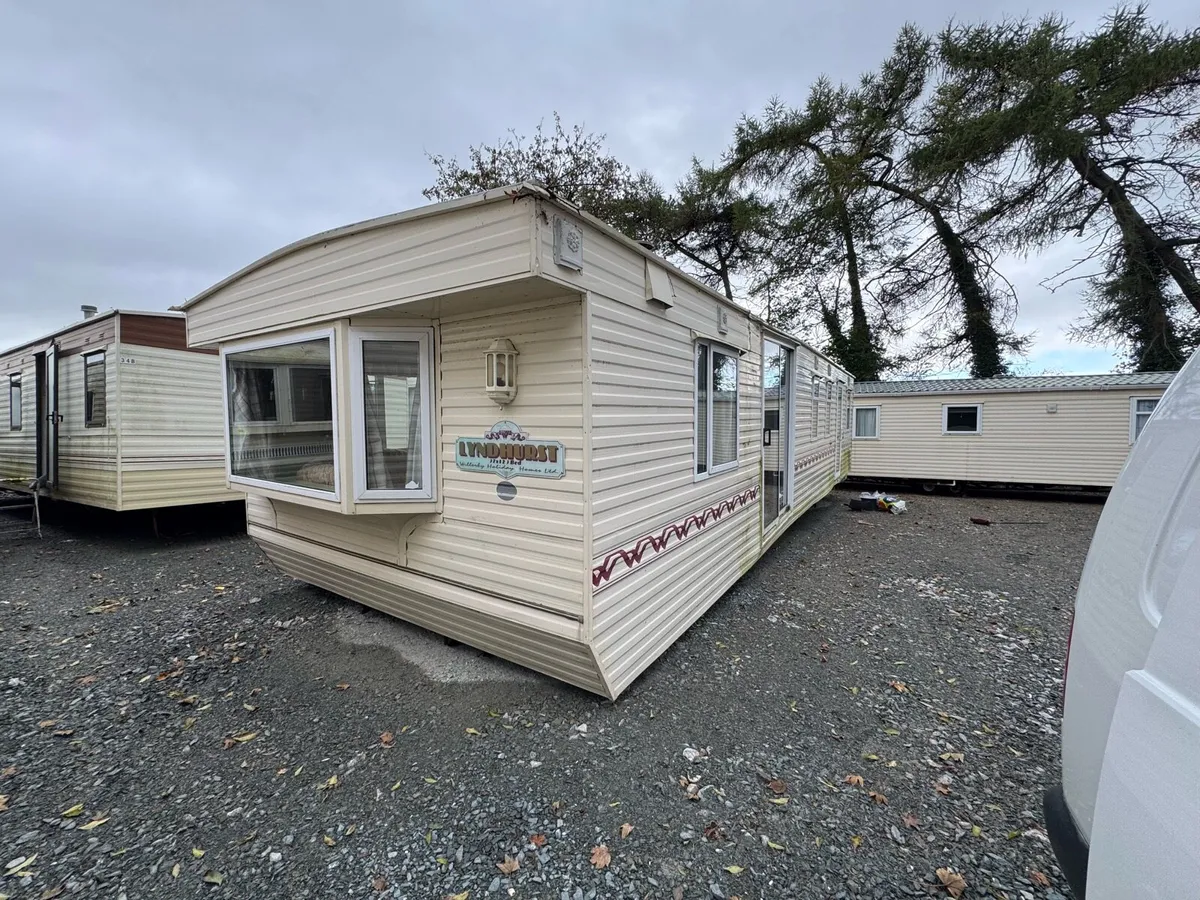 Bargain Double glazed mobile home - Image 1