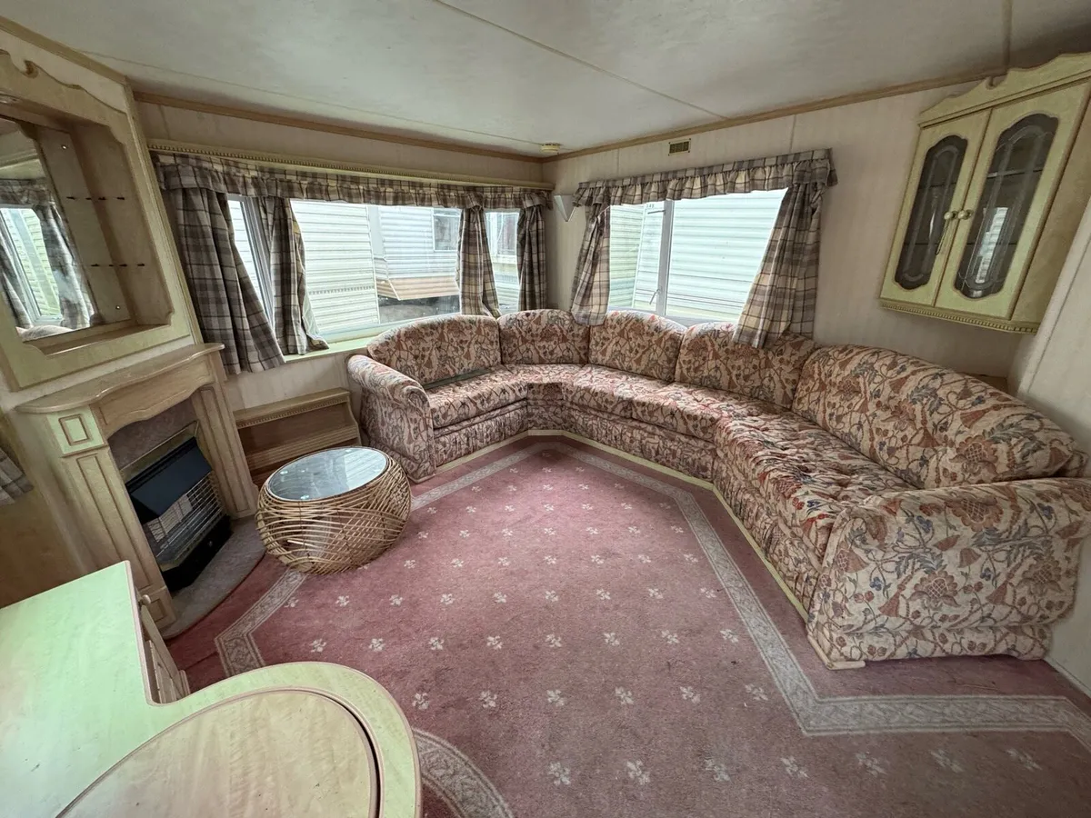 Bargain Double glazed mobile home - Image 2