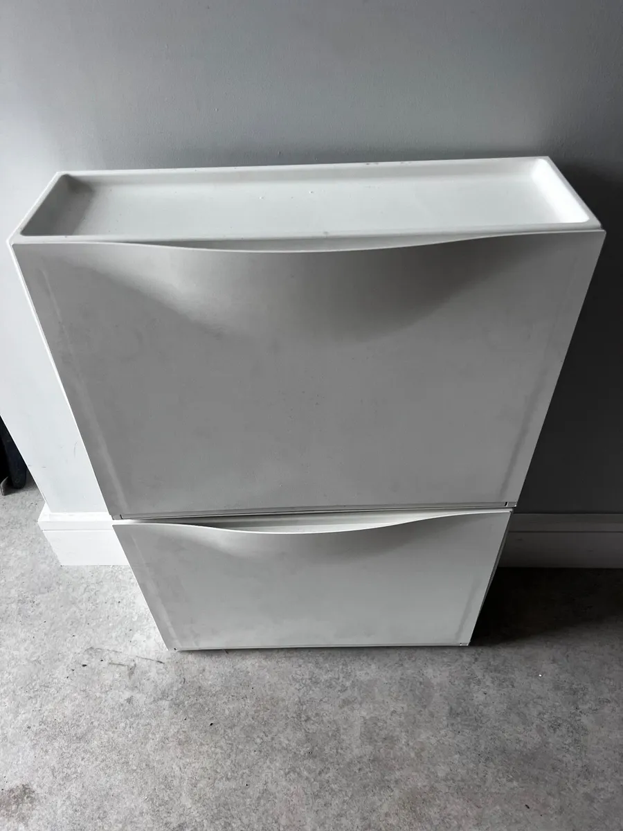 Plastic Shoe Rack - Image 1