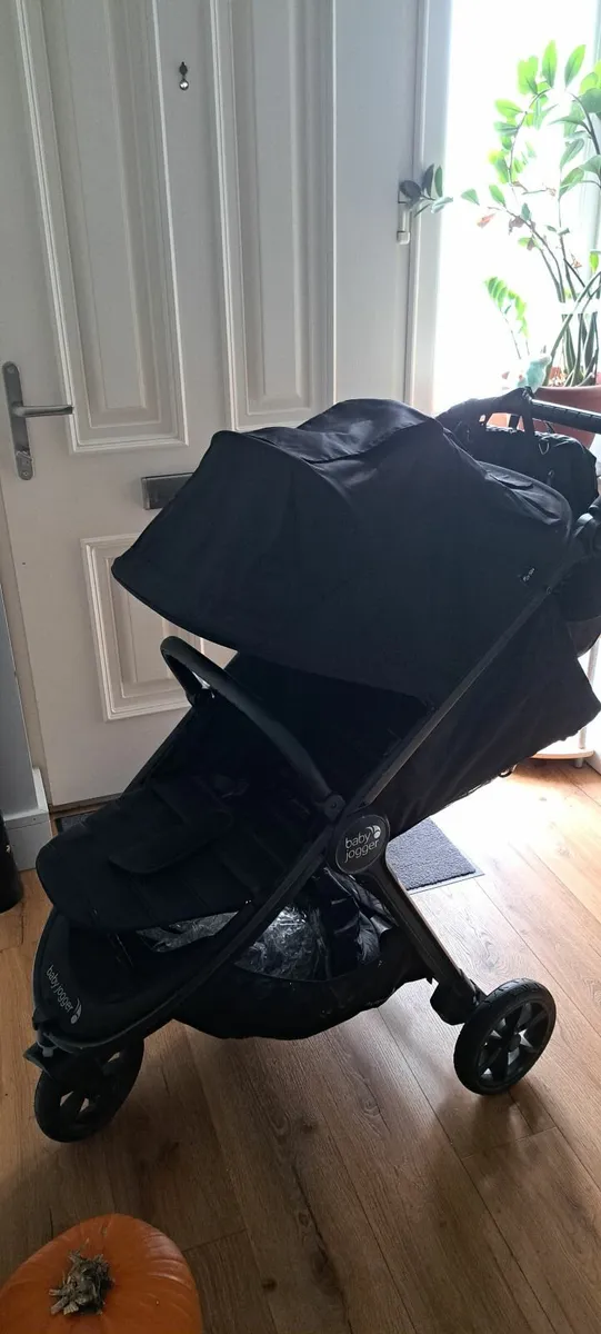 Baby Jogger City Mini GT2 All-Terrain Pushchair - Image 1