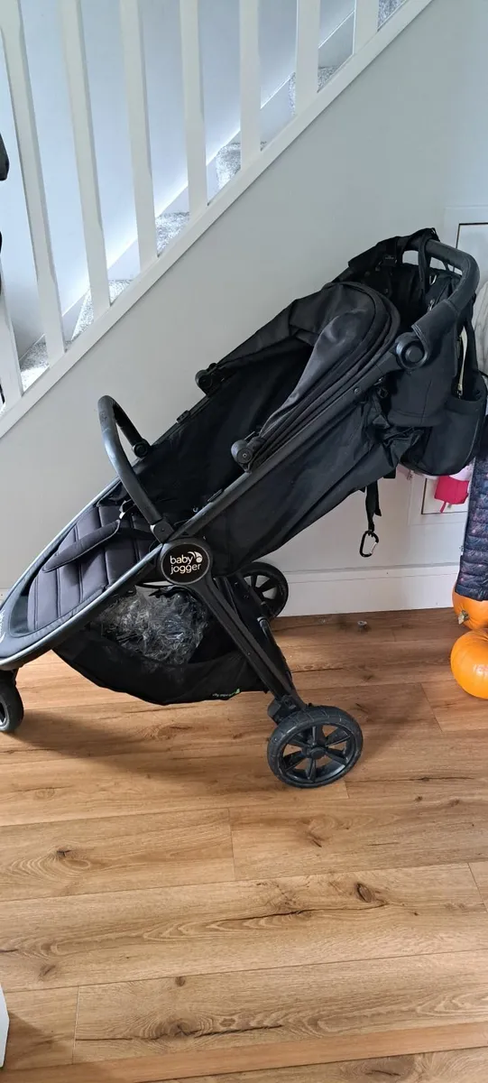 Baby Jogger City Mini GT2 All-Terrain Pushchair - Image 2