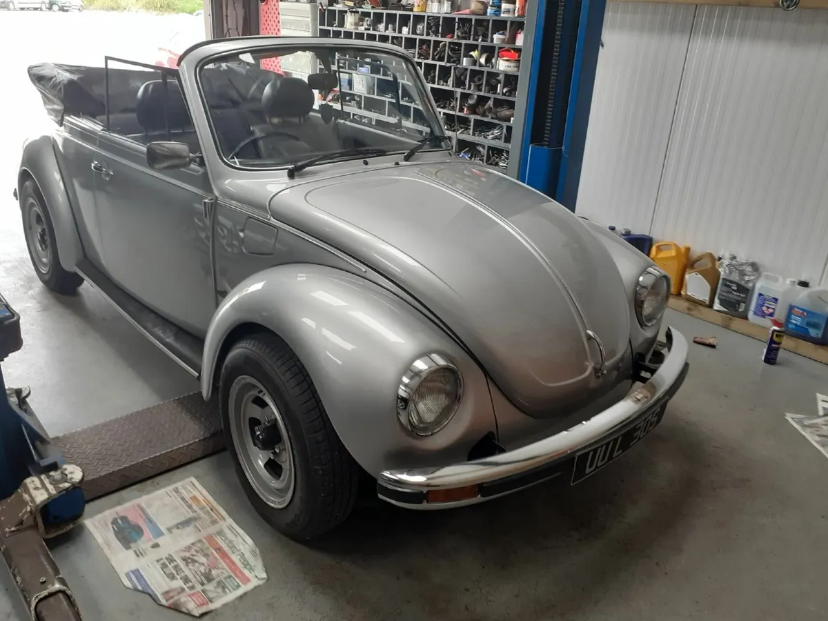 VW Karmann Beetle Cabriolet 1303S - Image 4