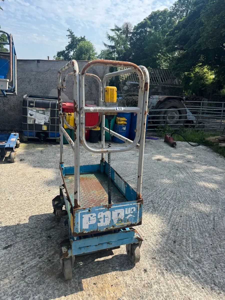 Pop up scissor lift - Image 3