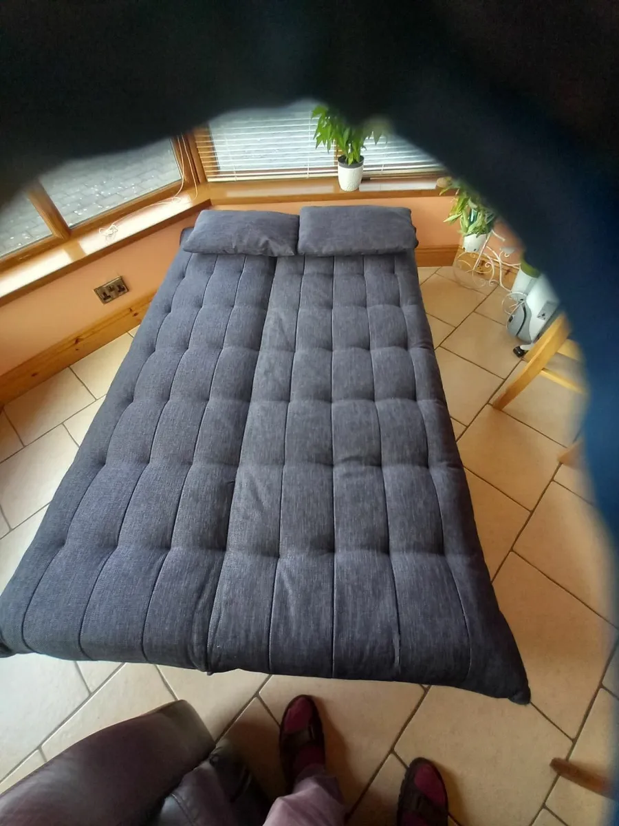 Sofa bed - Image 2
