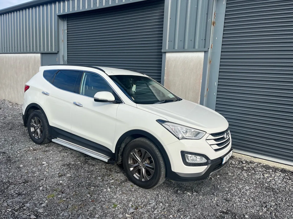 151 HYUNDAI SANTE FE - Image 1