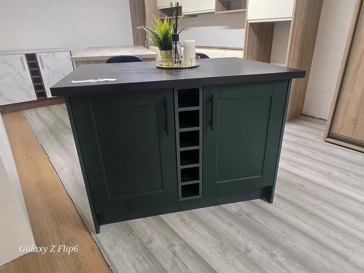 Kitchen island