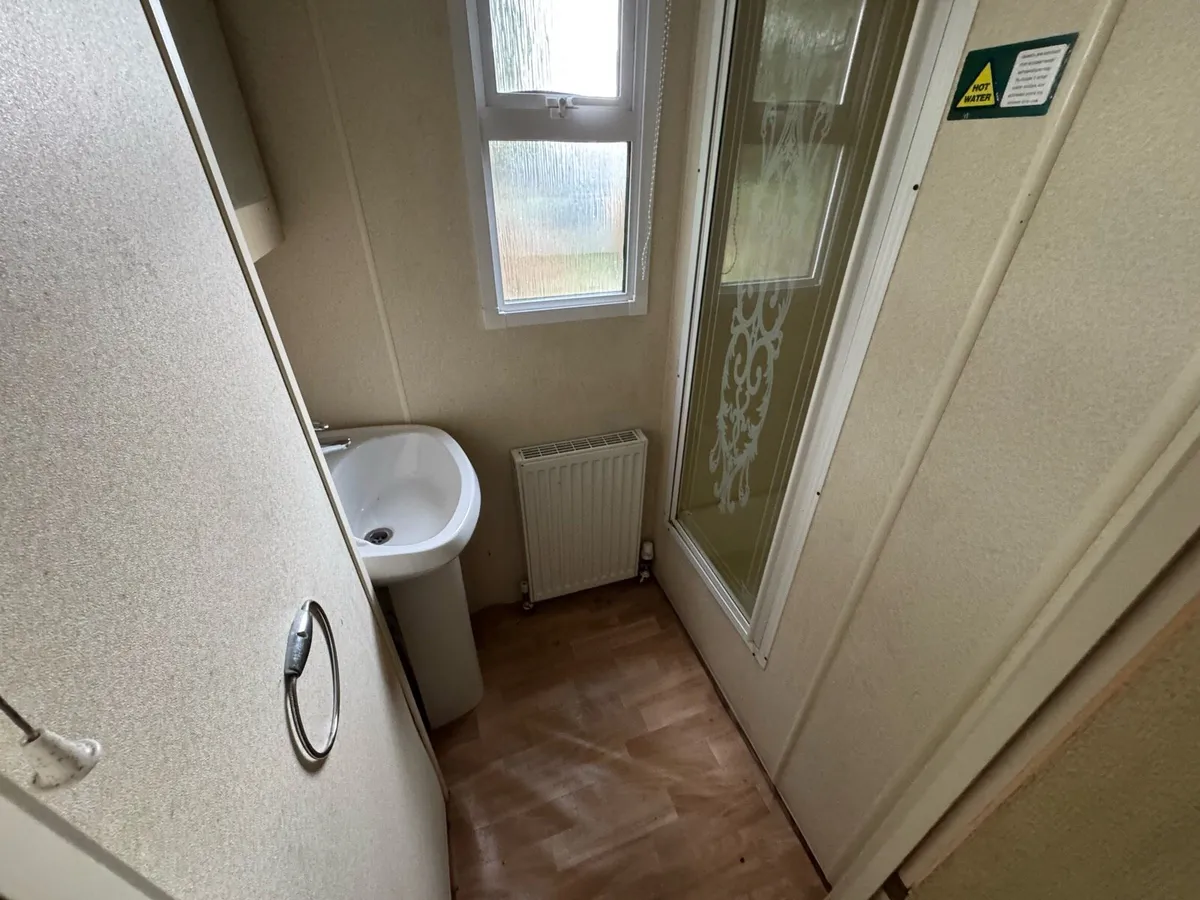 Double Glazed Central Heated Mobile home - Image 4