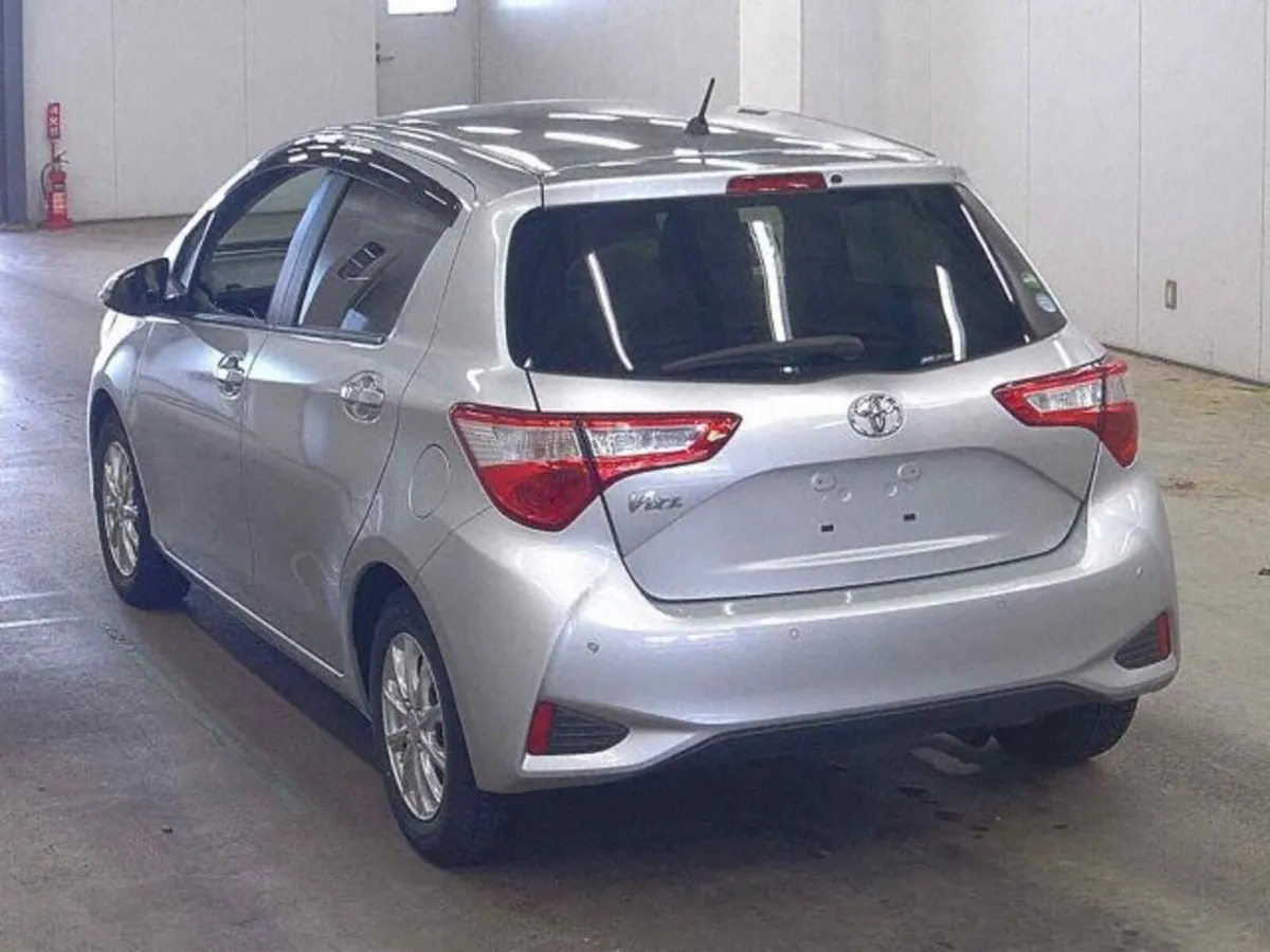 182 Toyota Vitz/Yaris 1.3 Petrol - Only 63k kms - Image 4
