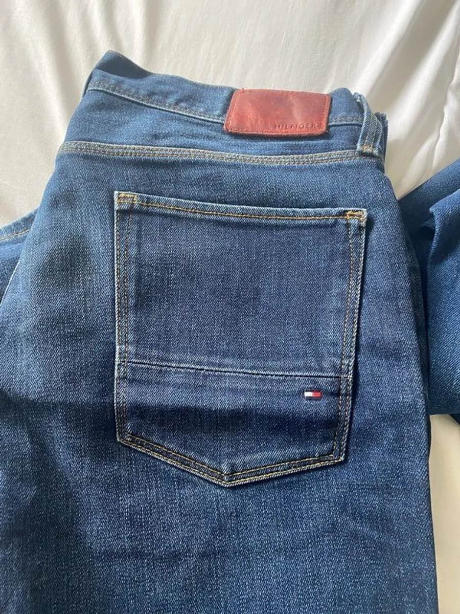 Men's Jeans 32 x 30 , Tommy Hilfiger Bugatti Ex Condition - Image 4