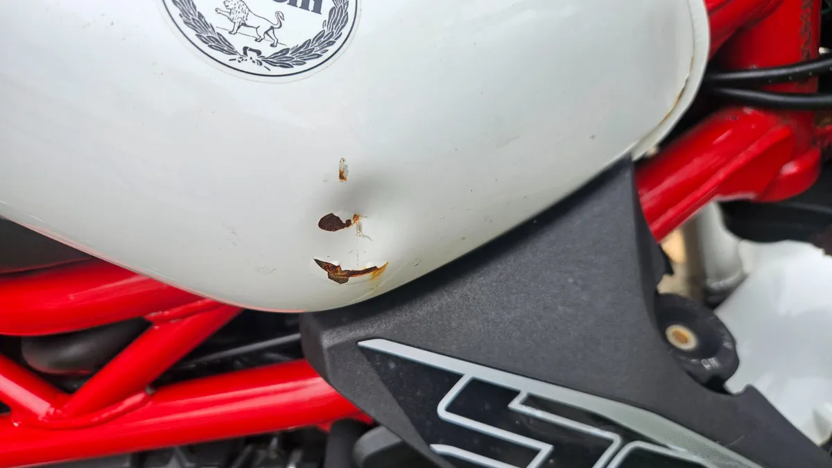 BENELLI BN302 300cc 2017 - Image 4