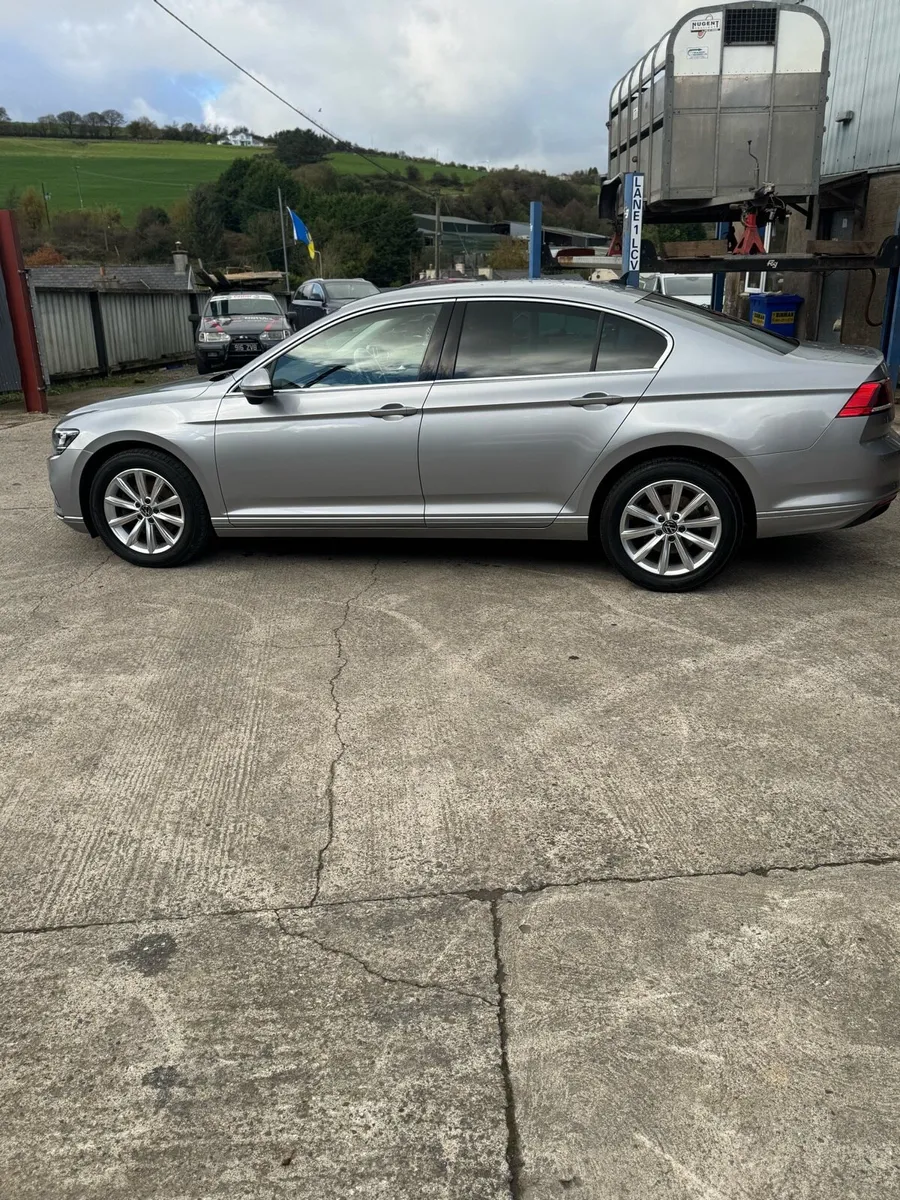 VW Passat - Image 3
