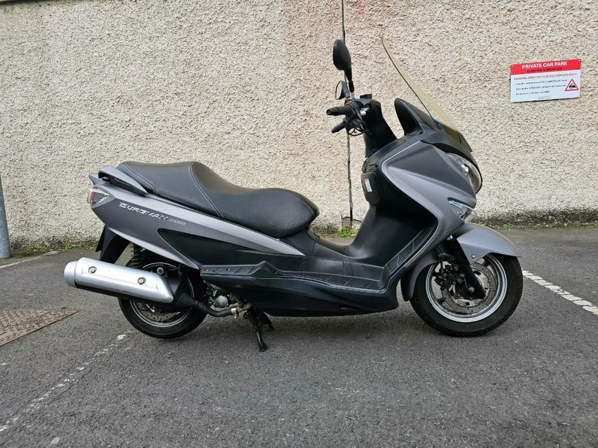 Suzuki Burgman 200cc - Image 3