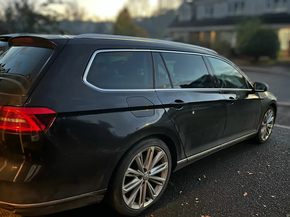 161 VW Passat Estate 2.0 TDI GT Highline -Top Spec - Image 3