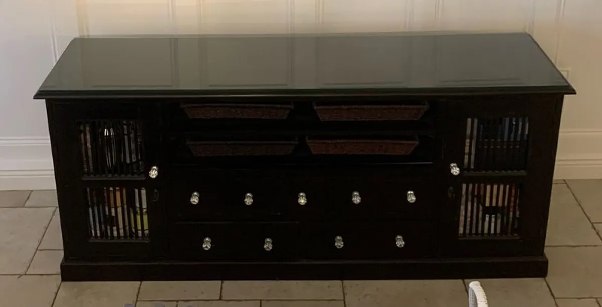 Sideboard units - Image 1