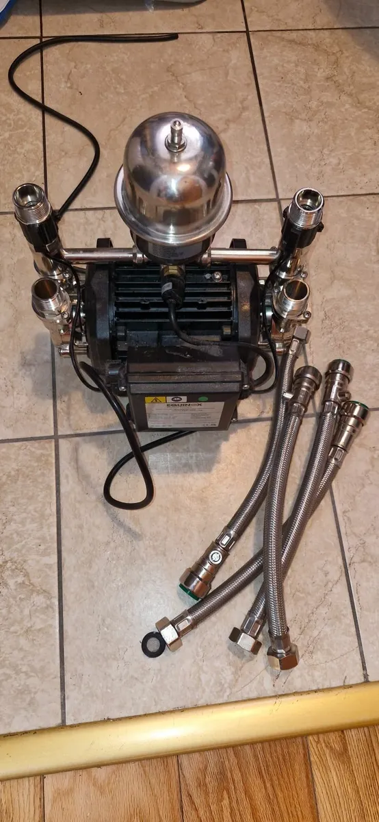 Quinox 4Bar Shower Pump - Image 3