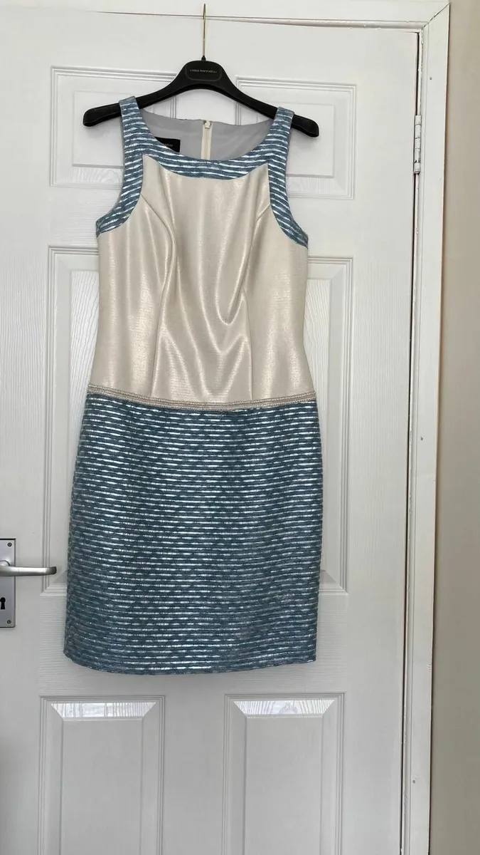 Occasion dress and overcoat. Beautiful ensemble - Image 4