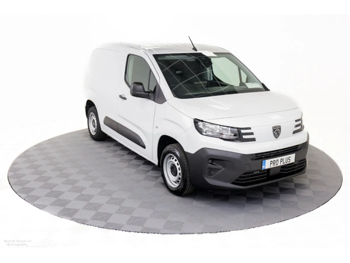 Peugeot Partner *Reduced to Clear* Professional Pl - Image 1