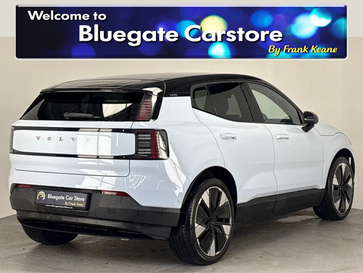 Volvo EX30 ULTRA**PANORAMIC GLASS ROOF**MULTIFUNCT - Image 4