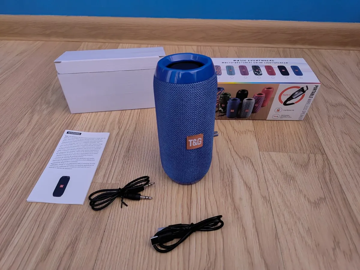 Portable Bluetooth FM Radio TF Bass Speaker - Image 1