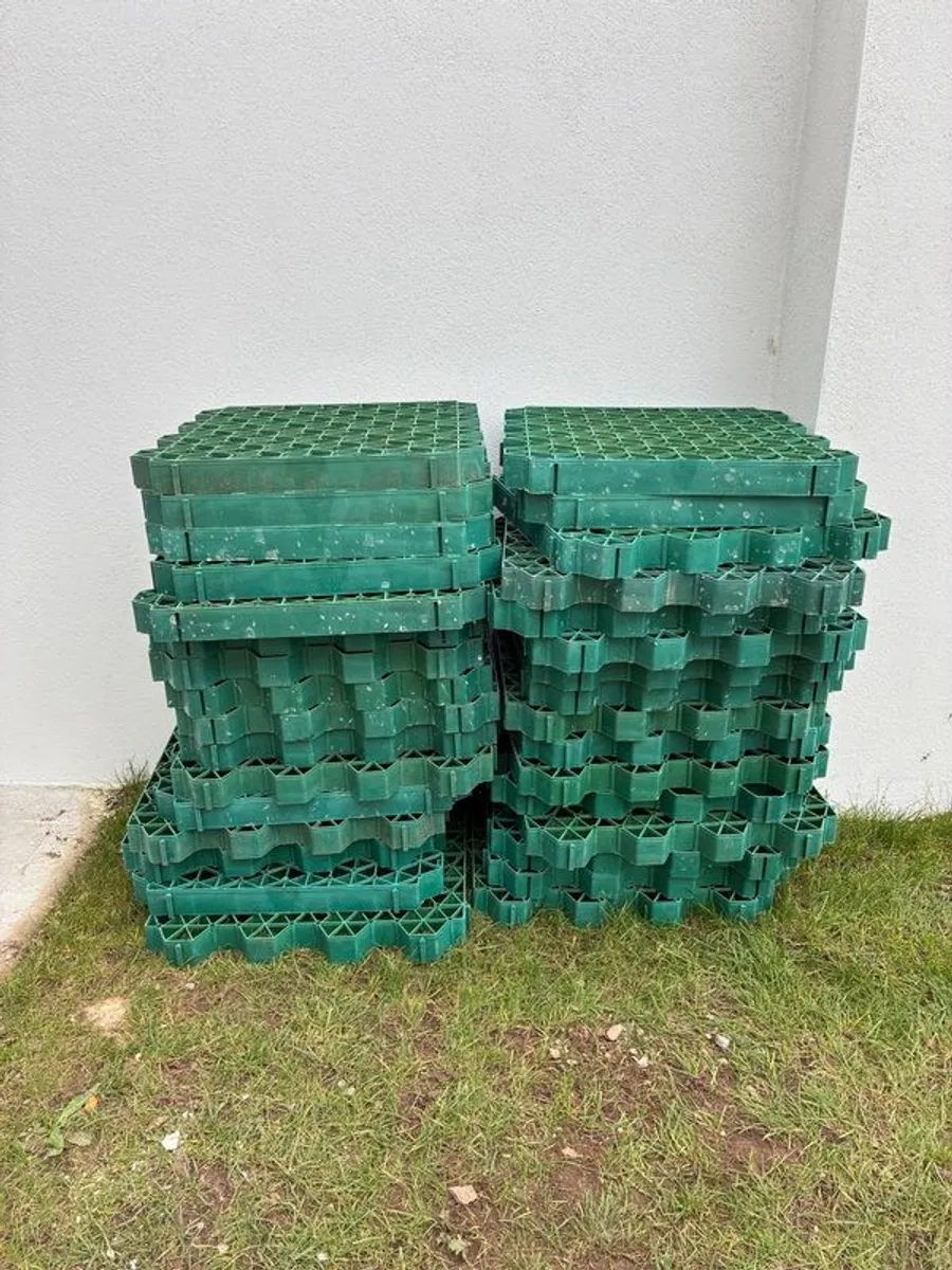 Shed base modular tiles - Image 1