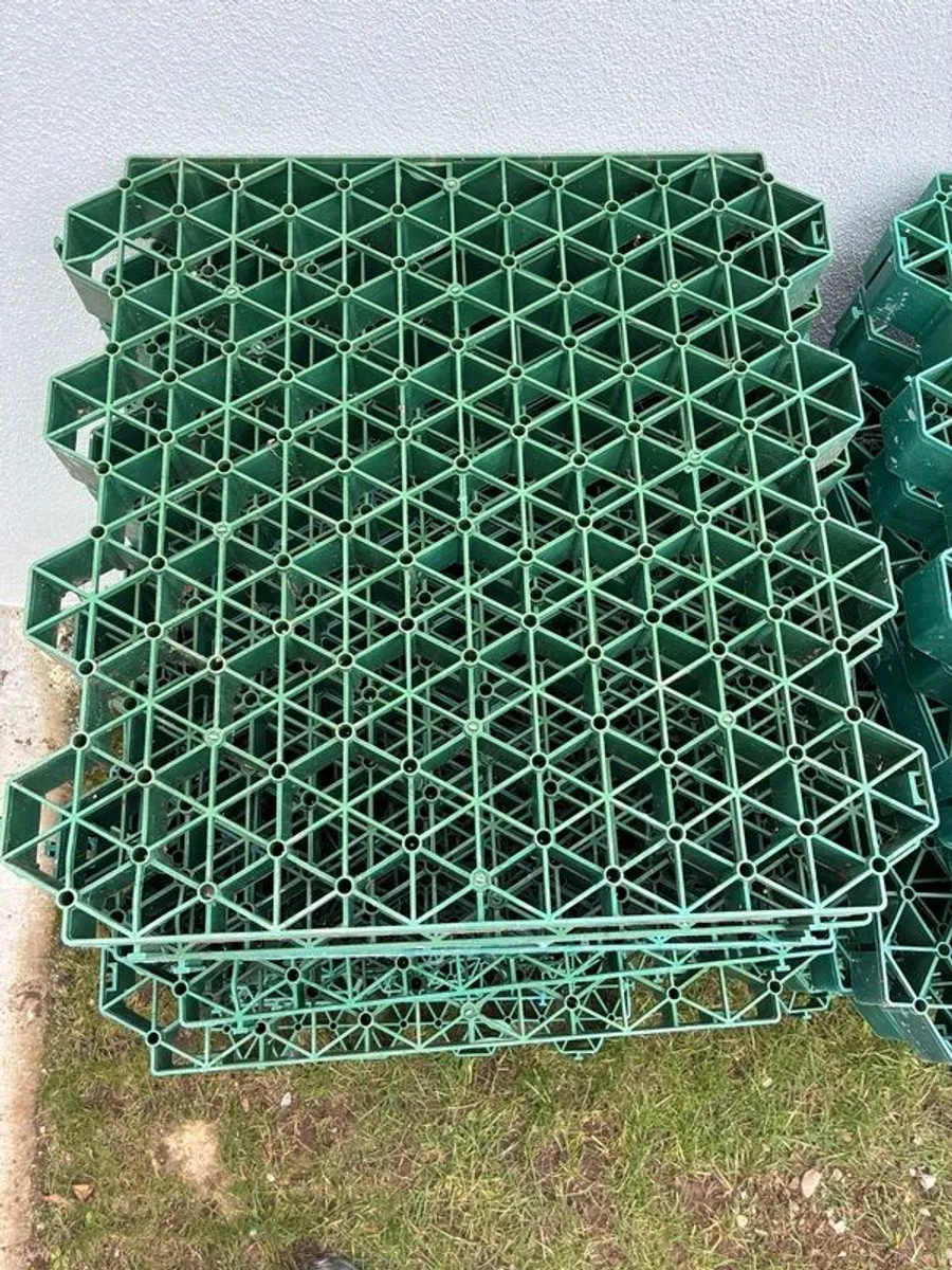 Shed base modular tiles - Image 2